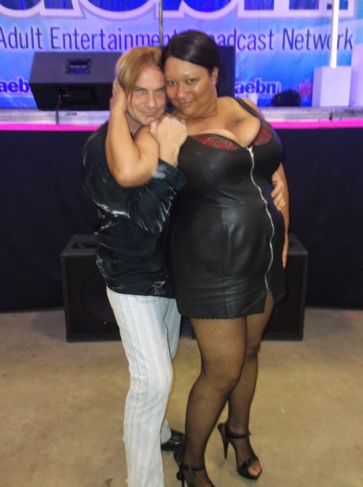 Evan Stone and Mistress Vengeance at Exxxotica Expo 2013